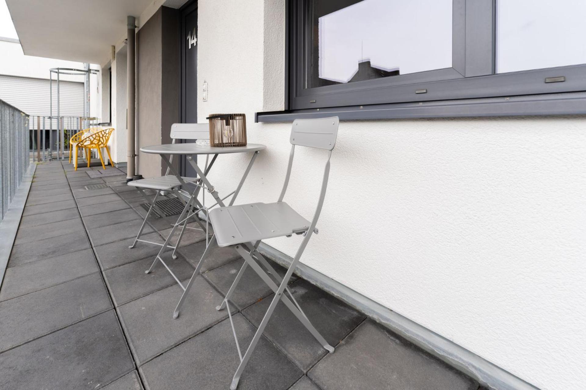 Modernes Apartment Mit Privatem Stellplatz Wenige Minuten Von Der Innenstadt & Mosel Koblenz  Luaran gambar